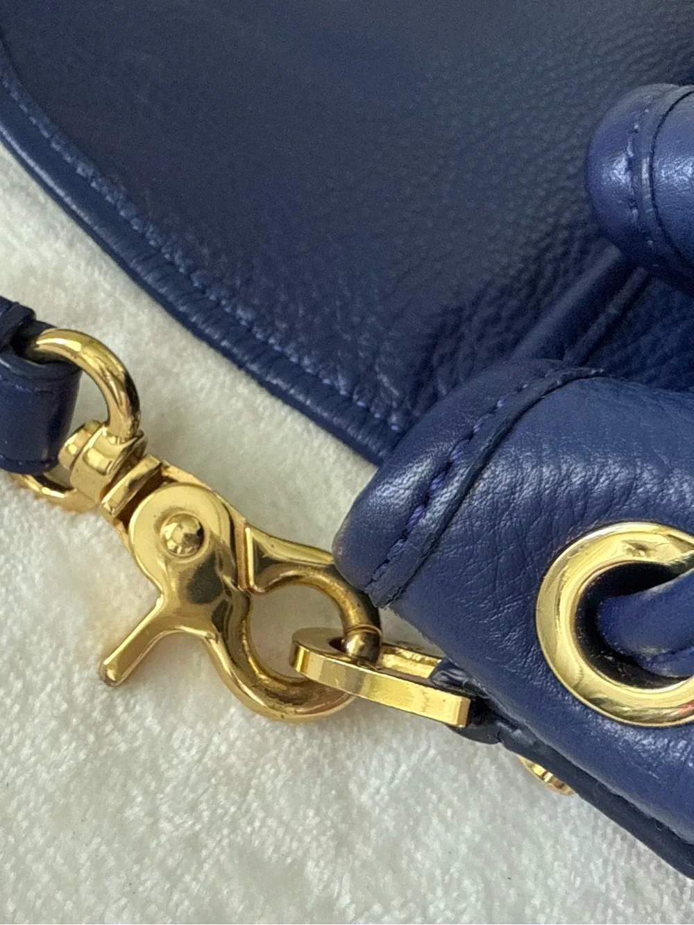 Tory Burch Amanda Flap Crossbody Bag Navy Blue Pebbled Leather